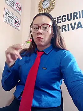 Snapshot of Hannah-colx chatting on 26, 10, 2025 Hannah-colx online show from 26, 10, 2025