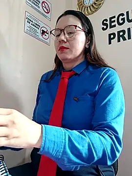 Snapshot of Hannah-colx chatting on 10, 11, 2025 Hannah-colx online show from 10, 11, 2025