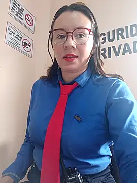 Snapshot of Hannah-colx chatting on 11, 11, 2025 Hannah-colx online show from 11, 11, 2025