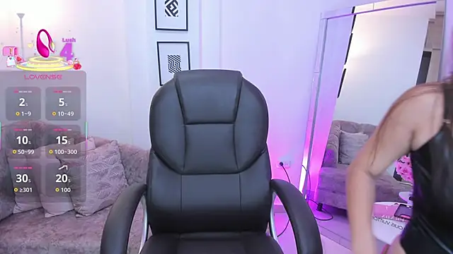 issi loren online show from 8, 11, 2025