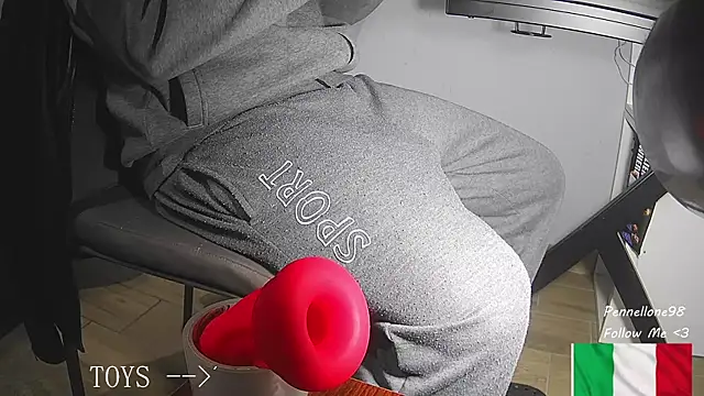 Snapshot of Pennellone98 chatting on 21, 11, 2025 Pennellone98 online show from 21, 11, 2025