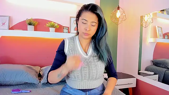 Snapshot of ValeryBoobs1 chatting on 20, 10, 2025 ValeryBoobs1 online show from 20, 10, 2025