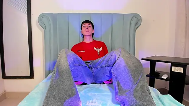 LittleDanny  online show from 16, 2, 2026