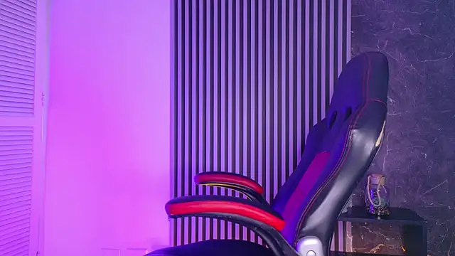 Snapshot of _Gaaia_ chatting on 21, 2, 2026 Gaaia online show from 21, 2, 2026