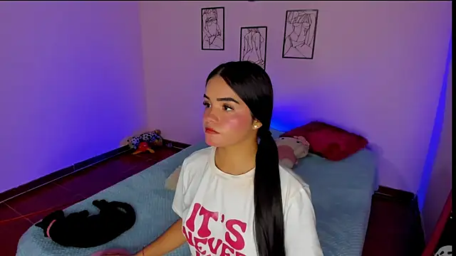 Valeri 13 online show from 10, 10, 2025