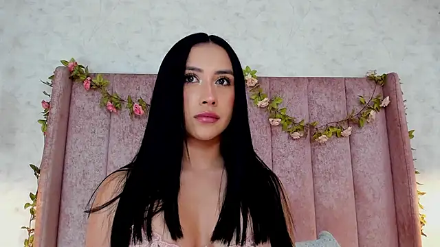 Snapshot of AnyaJay chatting on 5, 4, 2026 AnyaJay online show from 5, 4, 2026