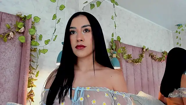 Snapshot of AnyaJay chatting on 13, 4, 2026 AnyaJay online show from 13, 4, 2026