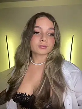 AnnyLopezzz  online show from 13, 9, 2025