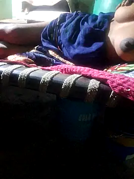 parmila203 online show from 11, 4, 2026