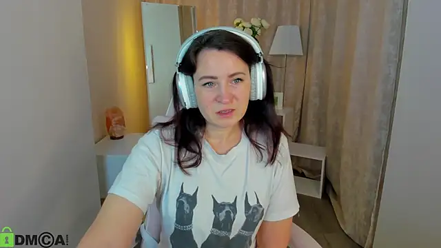 Lea shadom online show from 6, 11, 2025