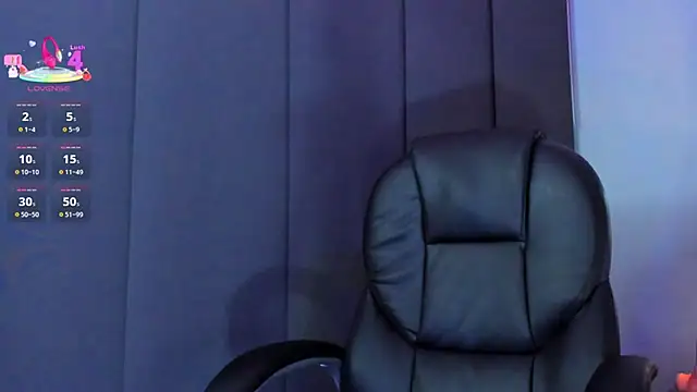 Snapshot of Abril_monroe_ chatting on 24, 10, 2025 Abril monroe online show from 24, 10, 2025