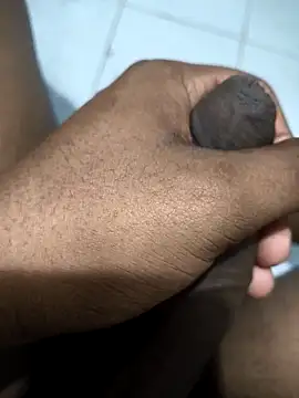 Snapshot of Leon_hot33 chatting on 28, 3, 2026 Leon hot33 online show from 28, 3, 2026