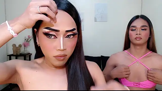 Snapshot of Lessandra_Lust chatting on 17, 9, 2025 Lessandra Lust online show from 17, 9, 2025