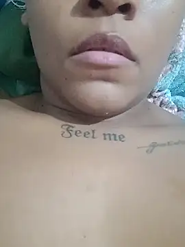 nessinha12 online show from 10, 9, 2025