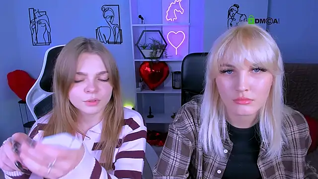 Snapshot of veronica_bubble chatting on 14, 10, 2025 veronica bubble online show from 14, 10, 2025