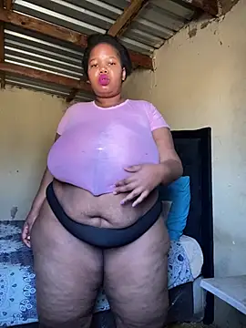 Curvycandy95 online show from 18, 7, 2026