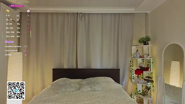 AngelenaCrittendon online show from 11, 9, 2025