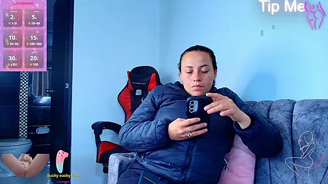 Snapshot of _honey12 chatting on 23, 9, 2025 honey12 online show from 23, 9, 2025