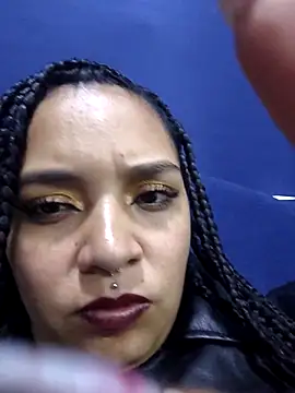 Snapshot of amanne_misa chatting on 2, 10, 2025 amanne misa online show from 2, 10, 2025