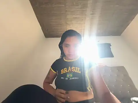 Snapshot of amanne_misa chatting on 9, 10, 2025 amanne misa online show from 9, 10, 2025