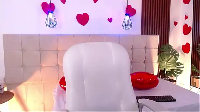 athenea fox online show from 17, 3, 2026