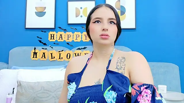 Snapshot of Ashley_Evans22 chatting on 24, 10, 2025 Ashley Evans22 online show from 24, 10, 2025