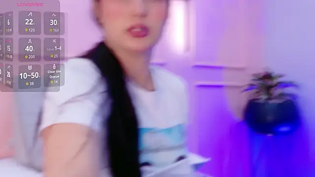 Snapshot of Ashley_Evans22 chatting on 9, 2, 2026 Ashley Evans22 online show from 9, 2, 2026