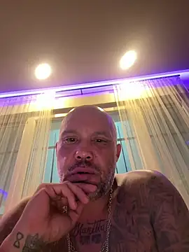 Snapshot of gitanomadrid chatting on 24, 7, 2026 gitanomadrid online show from 24, 7, 2026