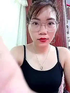 MyMy08 online show from 3, 12, 2025