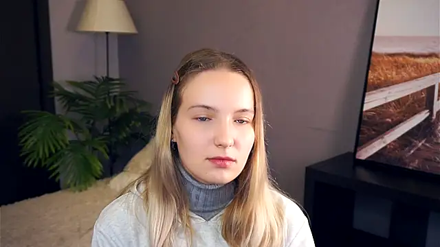 Snapshot of HongTomczak chatting on 20, 9, 2025 HongTomczak online show from 20, 9, 2025