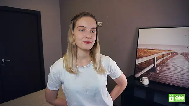 Snapshot of HongTomczak chatting on 22, 9, 2025 HongTomczak online show from 22, 9, 2025