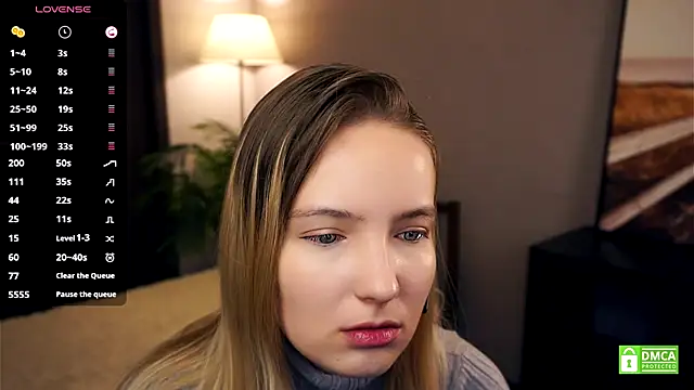 Snapshot of HongTomczak chatting on 8, 10, 2025 HongTomczak online show from 8, 10, 2025