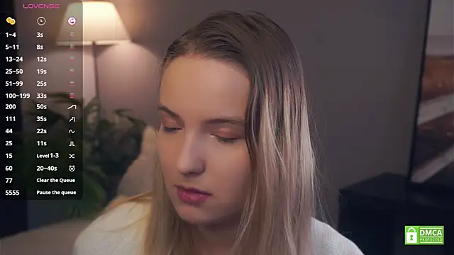 Snapshot of HongTomczak chatting on 27, 10, 2025 HongTomczak online show from 27, 10, 2025