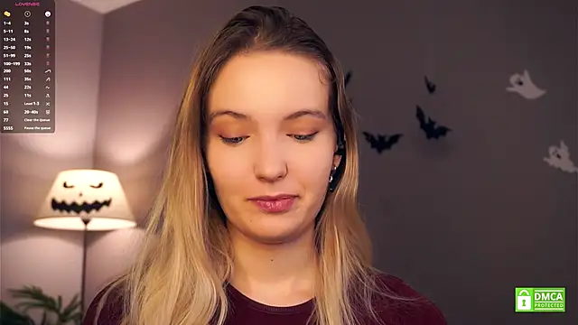 Snapshot of HongTomczak chatting on 31, 10, 2025 HongTomczak online show from 31, 10, 2025