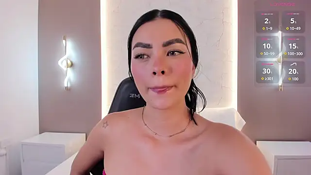 emily tolson online show from 13, 12, 2025