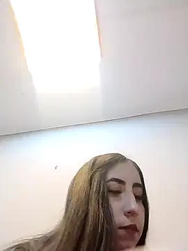 Sophi Thaylorr online show from 22, 10, 2025