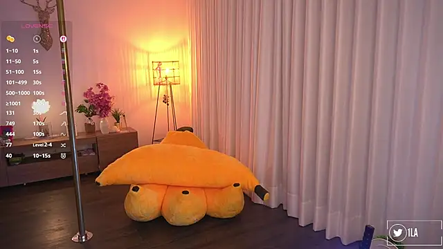 Snapshot of Just__dani chatting on 15, 2, 2026 Just dani online show from 15, 2, 2026