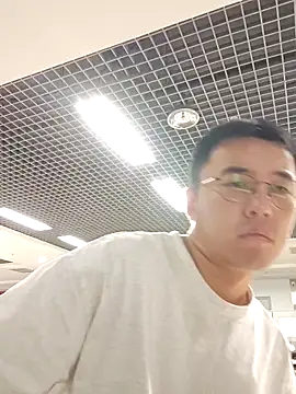 Snapshot of nnnnnan9527 chatting on 15, 9, 2025 nnnnnan9527 online show from 15, 9, 2025