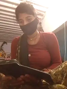 Maya5656 online show from 28, 11, 2025