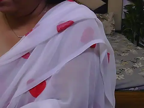 Snapshot of Its-ishikaa chatting on 10, 9, 2025 Its-ishikaa online show from 10, 9, 2025