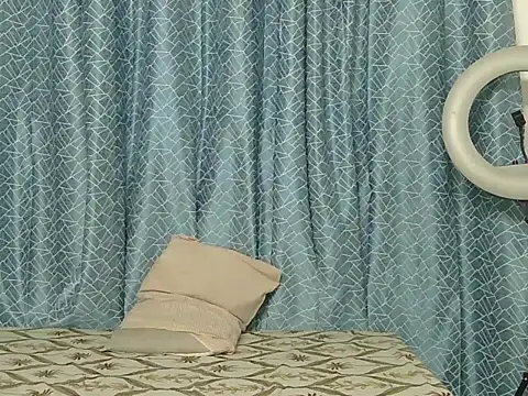 Snapshot of Its-ishikaa chatting on 29, 9, 2025 Its-ishikaa online show from 29, 9, 2025