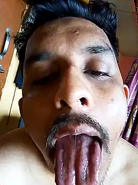 Nihaal17 online show from 3, 10, 2025