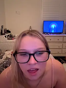 xoxokayy18 online show from 7, 10, 2025