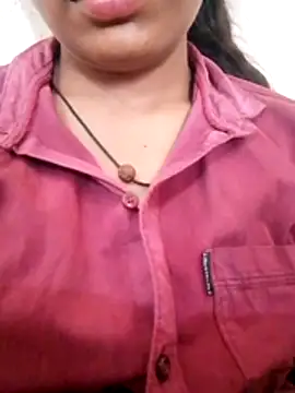 Snapshot of Suhani_hot12 chatting on 25, 5, 2026 Suhani hot12 online show from 25, 5, 2026