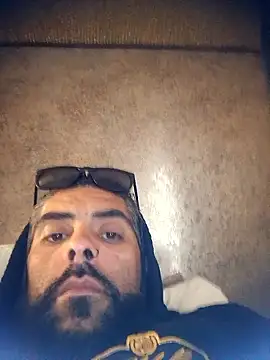 Snapshot of hornylatino702 chatting on 10, 2, 2026 hornylatino702 online show from 10, 2, 2026