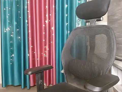 Your candy 47 online show from 29, 11, 2025