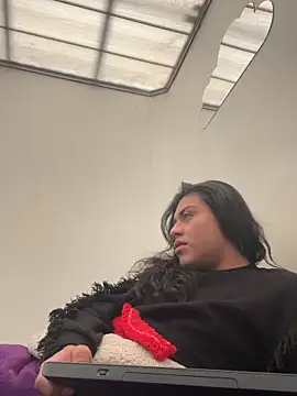 Snapshot of Ariana_rodriguez_0 chatting on 4, 10, 2025 Ariana rodriguez 0 online show from 4, 10, 2025