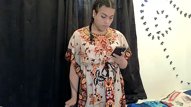 Snapshot of Ariana_rodriguez_0 chatting on 23, 11, 2025 Ariana rodriguez 0 online show from 23, 11, 2025