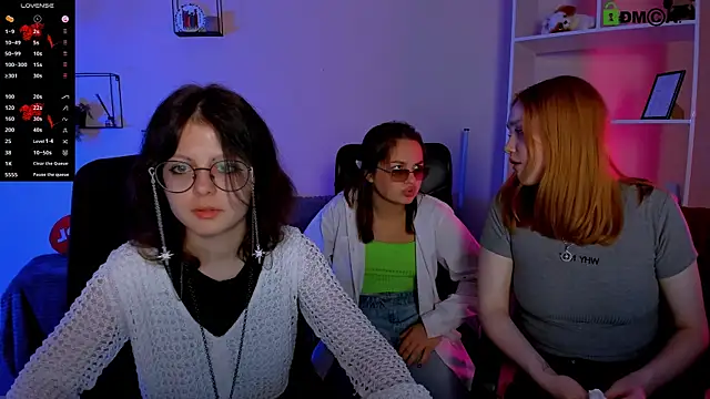 Snapshot of samanta_hotty chatting on 19, 10, 2025 samanta hotty online show from 19, 10, 2025