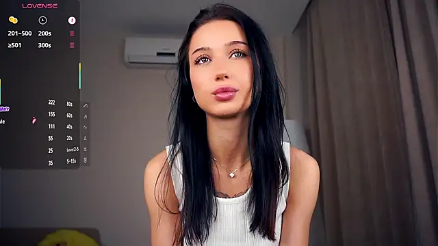 Snapshot of RendaBaatz chatting on 4, 11, 2025 RendaBaatz online show from 4, 11, 2025